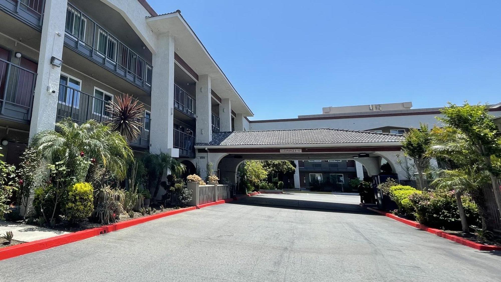 Quality Inn Ontario Airport Convention Center Zewnętrze zdjęcie