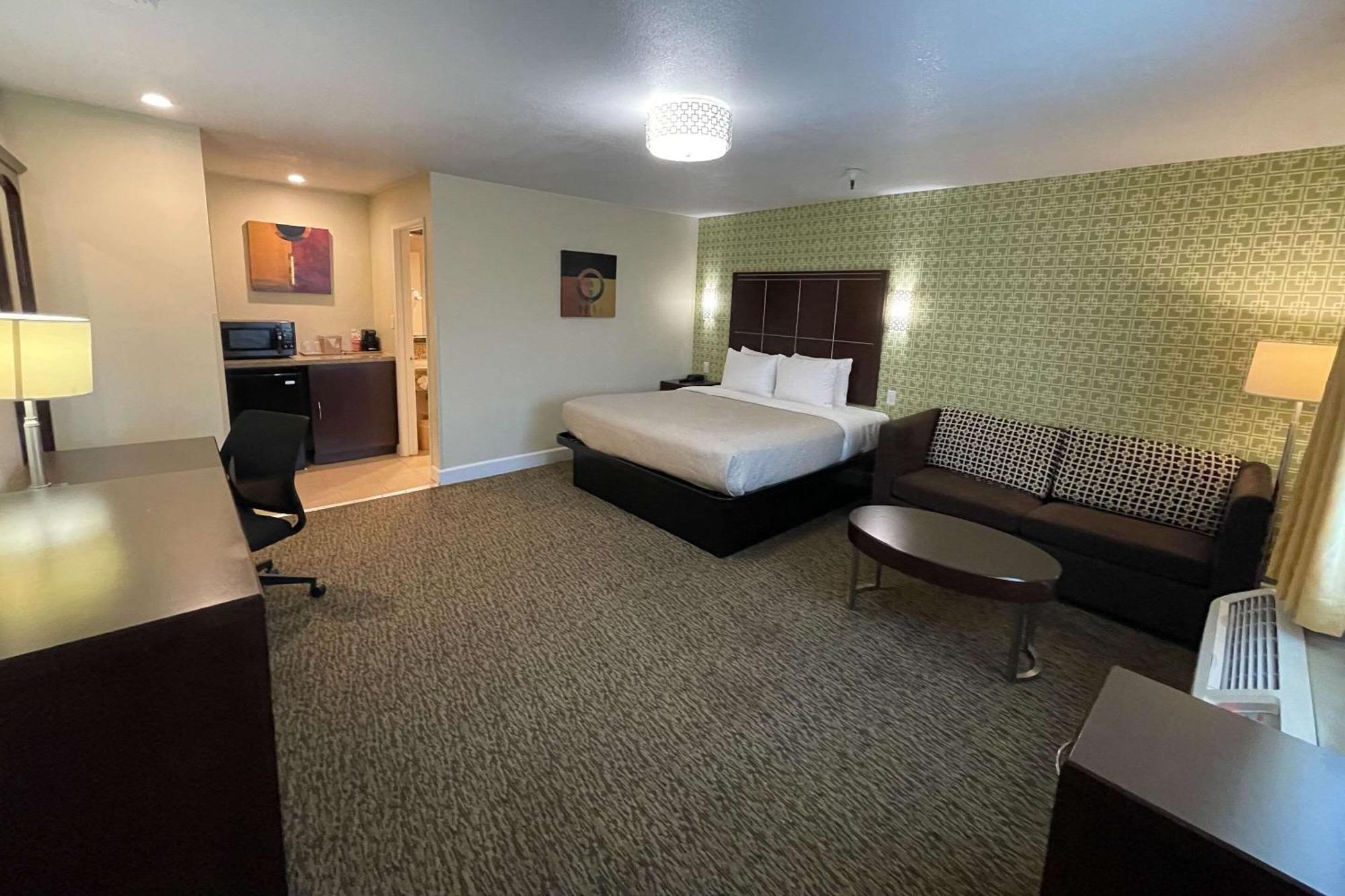 Quality Inn Ontario Airport Convention Center Zewnętrze zdjęcie